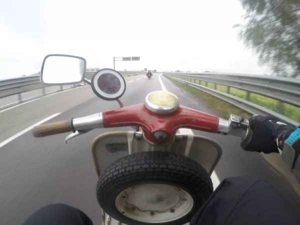 tomtom-vio-lambretta