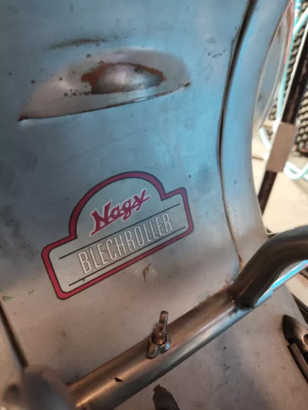Nagy Blechroller