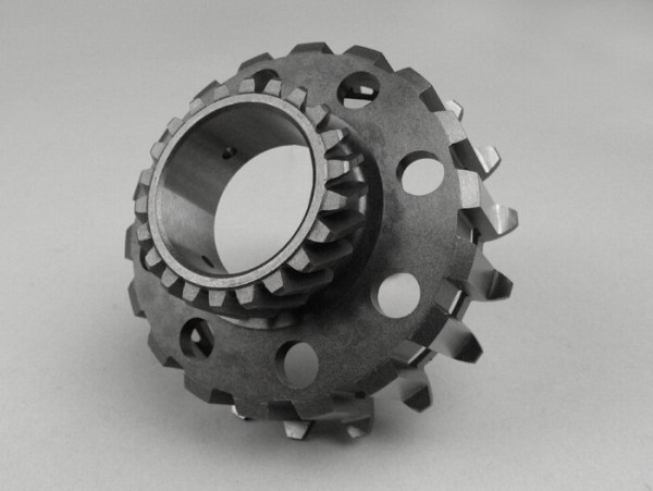 Clutch sprocket -FA ITALIA- Vespa Cosa2, PX (1995-) - (for 67/68 tooth primary gear, helical) - 22 tooth