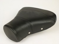 Asiento -CALIDAD OEM, atrás- Vespa Largeframe - con remaches lateral - negro