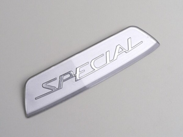 Schriftzug unterhalb der Sitzbank -LAMBRETTA- Special - LIS 150 - Silbern