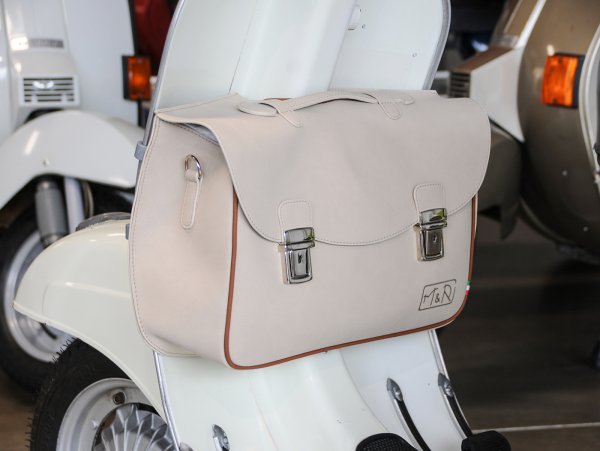 Leg shield bag, leather, inside, beige -M&R, Made in Italy- Vespa V50, PV125, ET3