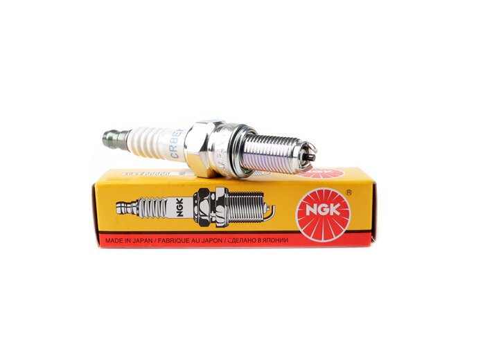 NGK Spark Plug fits PIAGGIO 4455 New in Box CR7EKB VESPA Xevo 400 400cc 07-> 